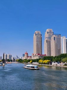 突出实用价值：结合各景点特色补充 “地质奇观”“民俗底蕴”“防御体系” 等关键词，呼应概况核心需求，助力考生快速抓取考点